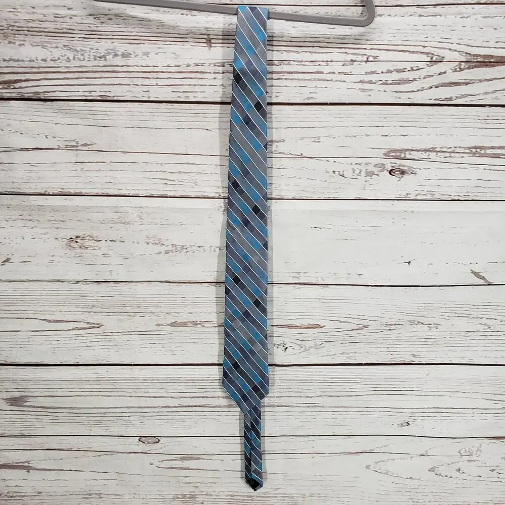 Van Heusen Men's Blue Gray 100%Silk Neck Tie